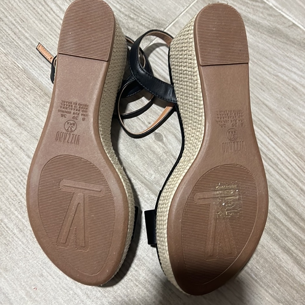 Wedges - Picture 5 of 5